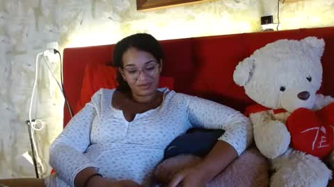 Queen Bon Vivantt online show from 02.12.25