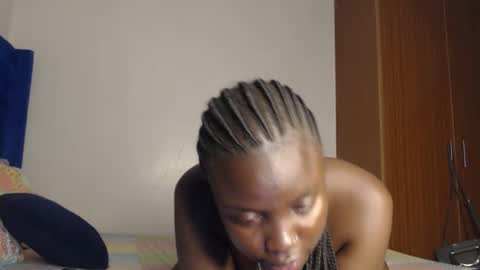 boobies_queen98 online show from 09.10.25