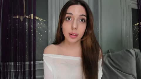 Snapshot of boobsykitty chatting on 12.12.24 EVA online show from 12.12.24