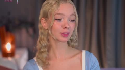 Alina online show from 10.15.25