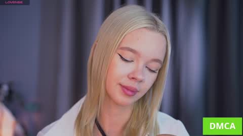 Alina online show from 10.25.25