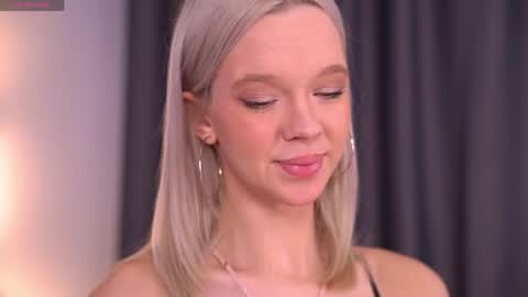 Alina online show from 04.23.26