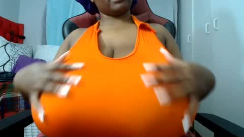 Snapshot of boobygoddessxxx chatting on 06.11.26 boobygoddessxxx online show from 06.11.26