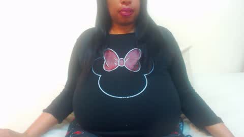 Snapshot of boobyqueen24 chatting on 05.15.26 boobyqueen online show from 05.15.26