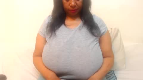 boobyqueen online show from 07.21.26