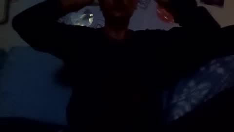 boog869633 online show from 12.31.24