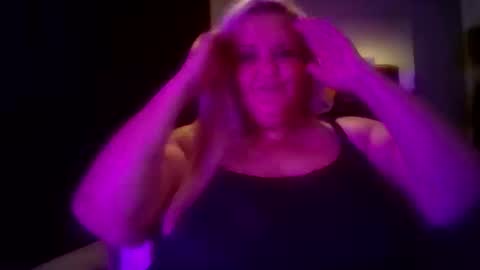 Snapshot of bookish_baddie chatting on 05.09.26 Ashlie Haines online show from 05.09.26