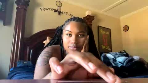 boooohoooobaby online show from 12.20.25