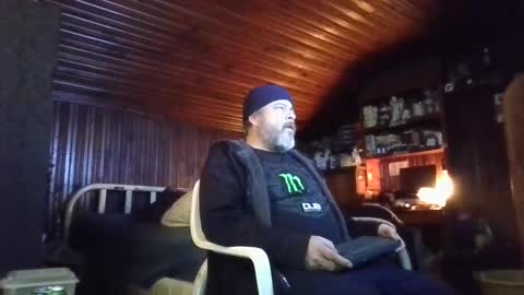 Booshwa online show from 01.04.25