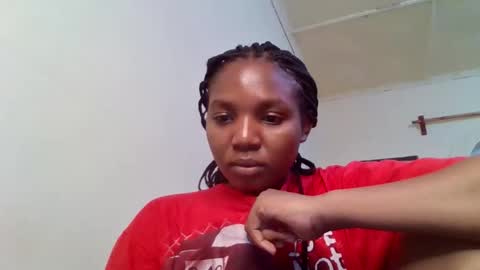 bootie_caramel online show from 10.13.25