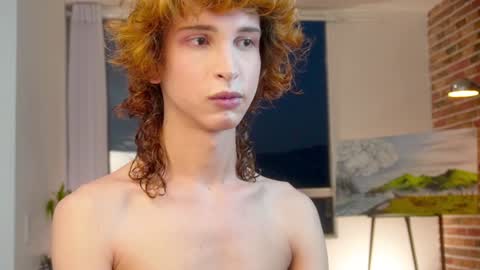 Snapshot of boream_ chatting on 01.23.25 Bream online show from 01.23.25