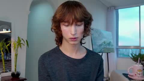 Snapshot of boream_ chatting on 02.20.25 Bream online show from 02.20.25