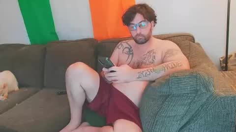 boredandirish21 online show from 11.23.25