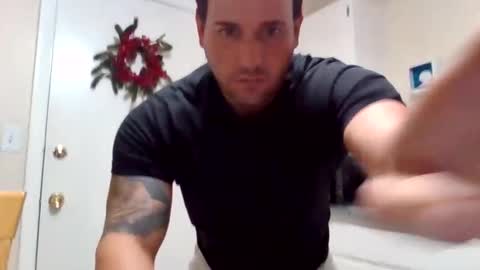 Snapshot of bosslife505050 chatting on 12.28.24 The Italian Boss online show from 12.28.24