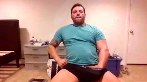 Snapshot of bosslife505050 chatting on 11.04.25 The Italian Boss online show from 11.04.25