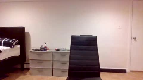 Snapshot of bosslife505050 chatting on 11.16.25 The Italian Boss online show from 11.16.25