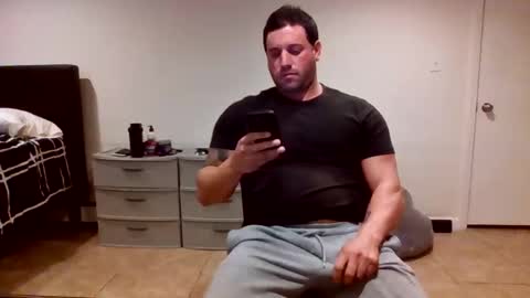 Snapshot of bosslife505050 chatting on 11.29.25 The Italian Boss online show from 11.29.25