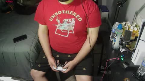 Snapshot of bottomman1990 chatting on 03.08.26 uncutpr online show from 03.08.26