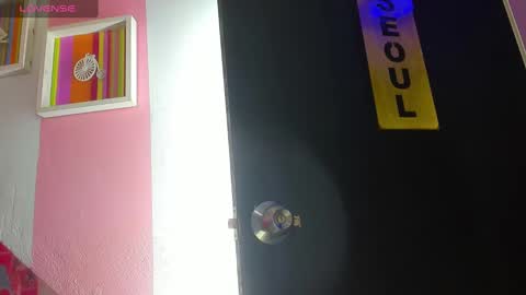 bouncing_bunnyxxx69 online show from 11.18.25