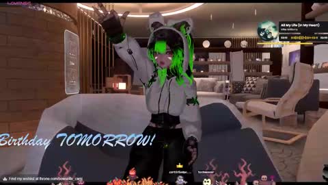 Snapshot of bowsette_ chatting on 10.24.25 Camila online show from 10.24.25