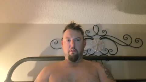 bowtieguy84 online show from 10.17.25