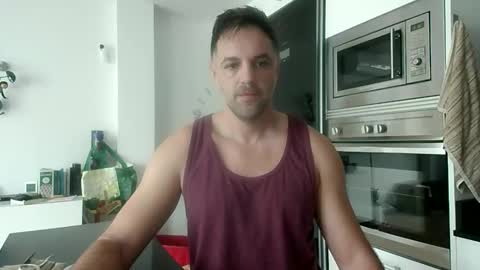 Snapshot of boxing__spf chatting on 09.28.25 boxing__spf online show from 09.28.25