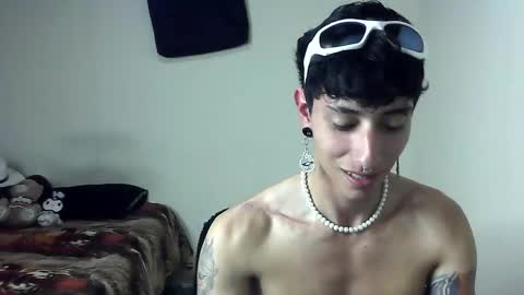 Boy Astro online show from 02.06.25