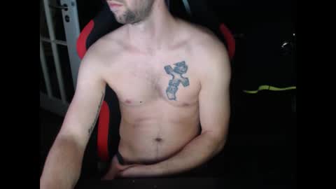 boy_t0y89 online show from 12.10.24