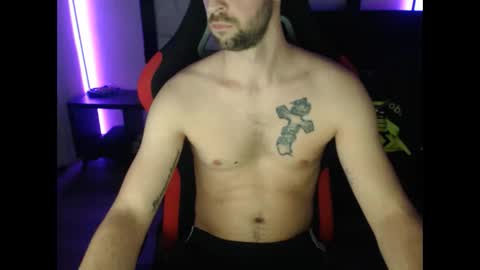 boy_t0y89 online show from 01.10.25