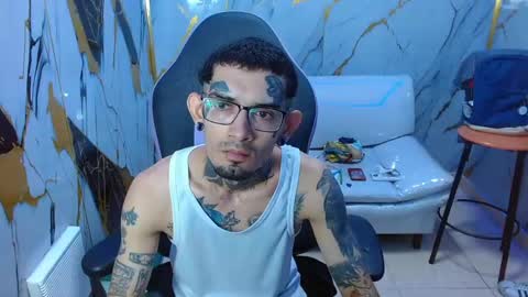 boy_tatto77 online show from 05.09.26