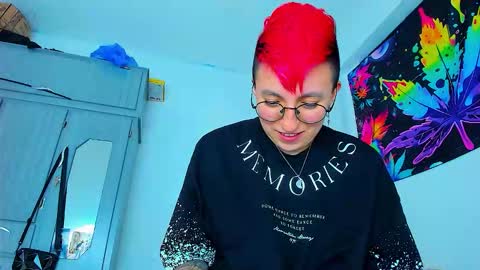 Snapshot of boy_trans chatting on 01.16.26 Edward ftm trans queerslave online show from 01.16.26