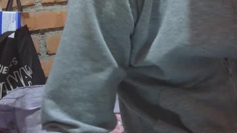 Snapshot of boycumlatino21 chatting on 02.23.26 Boy online show from 02.23.26