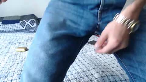 Snapshot of boyfriend_fuckme chatting on 11.25.25 Felipe online show from 11.25.25