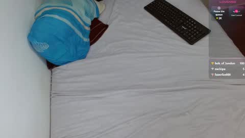 Snapshot of boyg_hots chatting on 01.16.25 boyg_hots online show from 01.16.25