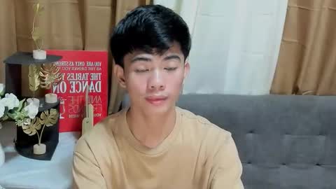 HI IM JAMES DONT FORGET GIVE ME THUMBS UP AND JOIN TO MY FANCLUB online show from 09.24.25