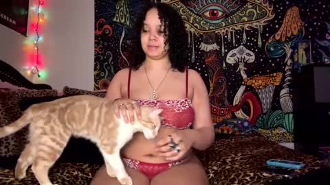 Snapshot of boysdroollx chatting on 12.02.24 Puddin online show from 12.02.24