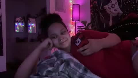 Snapshot of boysdroollx chatting on 02.21.26 Puddin online show from 02.21.26