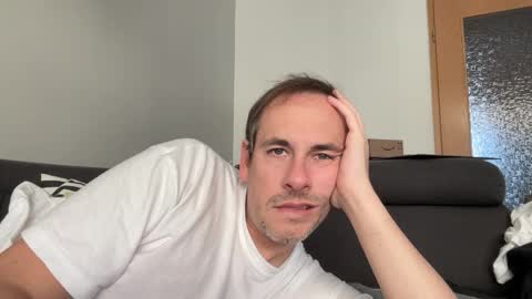 boytoyhh online show from 10.19.25