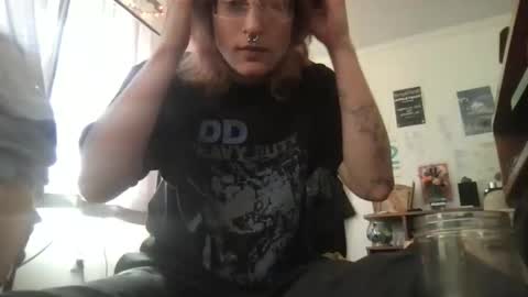 boywithbug online show from 02.24.25