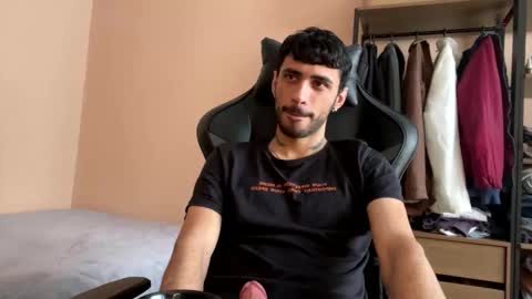 boyzinm2 online show from 10.31.25