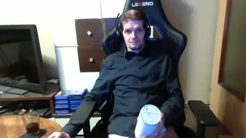 bponie1 online show from 02.06.25