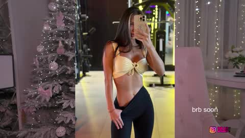 Snapshot of brabuss_ chatting on 01.11.26 Lana online show from 01.11.26