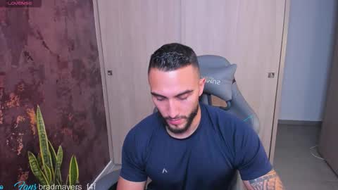 Snapshot of brad1_ chatting on 02.21.26 instagramBrad mayers1twittermayersbrad online show from 02.21.26