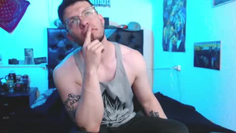 Snapshot of brad_hot_boy chatting on 12.02.24 brad hot boy online show from 12.02.24