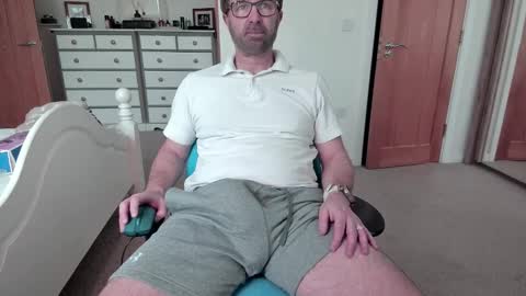 Snapshot of bradley77777 chatting on 02.17.25 bradley77777 online show from 02.17.25