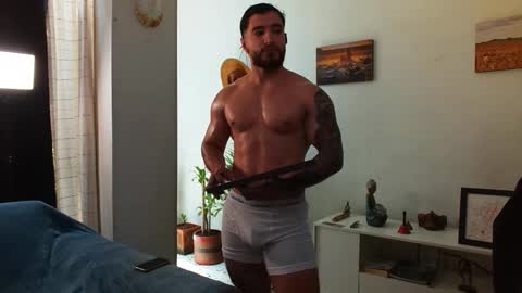 Snapshot of bradley_martinez chatting on 09.13.25 Bradley Martinez online show from 09.13.25