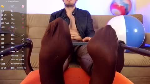 Bradley Colton Independ Model online show from 01.15.25