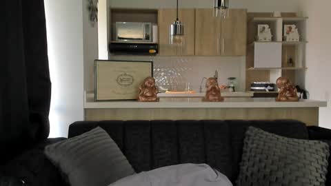 bradleymartin7 online show from 01.19.25