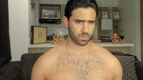 bradleymartin7 online show from 01.22.25