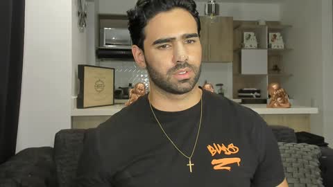 bradleymartin7 online show from 01.23.25